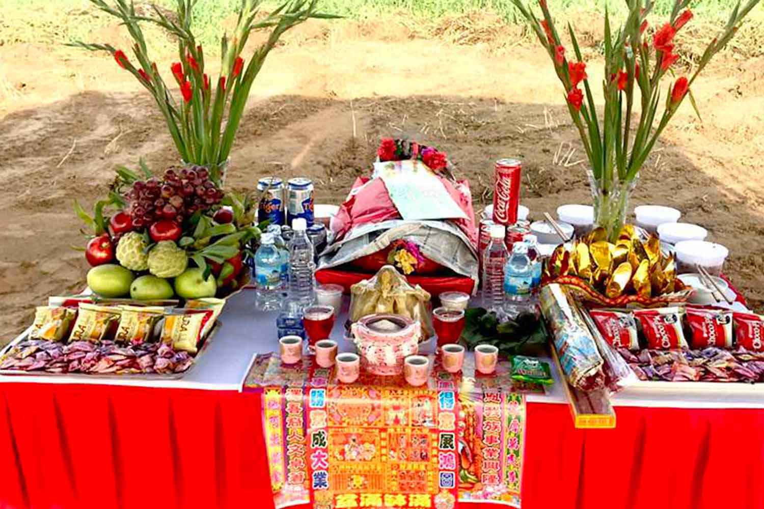 Chuẩn bị cho lễ cúng khởi công công trình