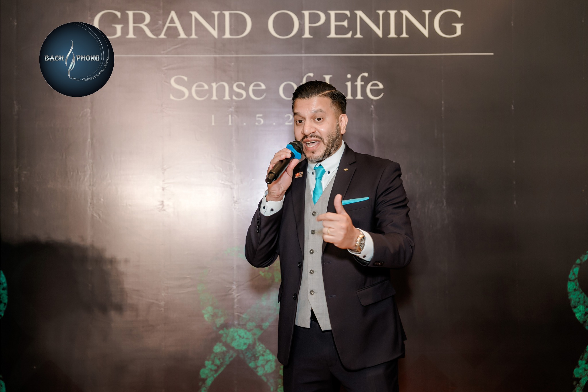 Đại diện Bremiere Wellness Center Grand Opening