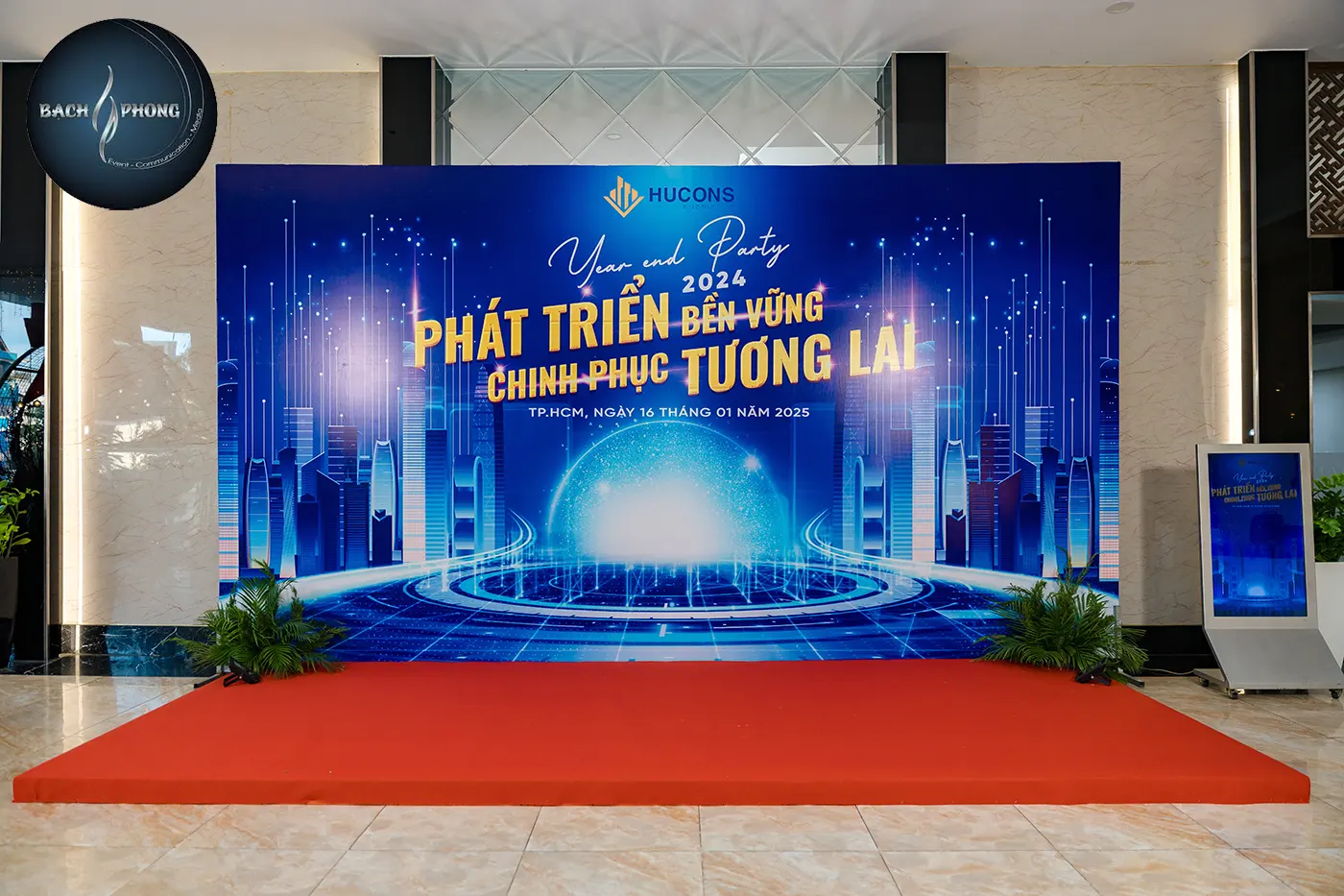 Khu vực check-in và photobooth được thiết kế đồng bộ