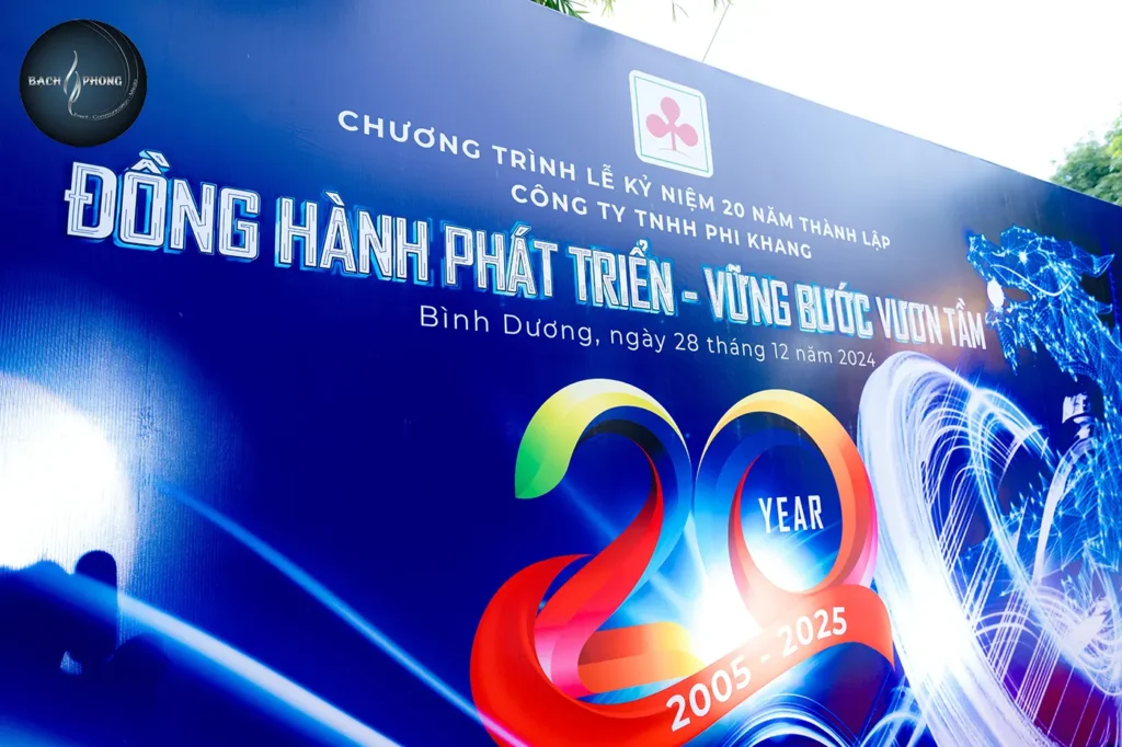 Chủ đề và thông điệp của Year End Party Sơn Phi Khang
